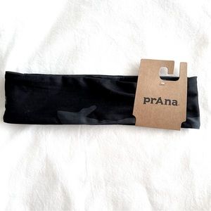 PrAna Black Camo Headband